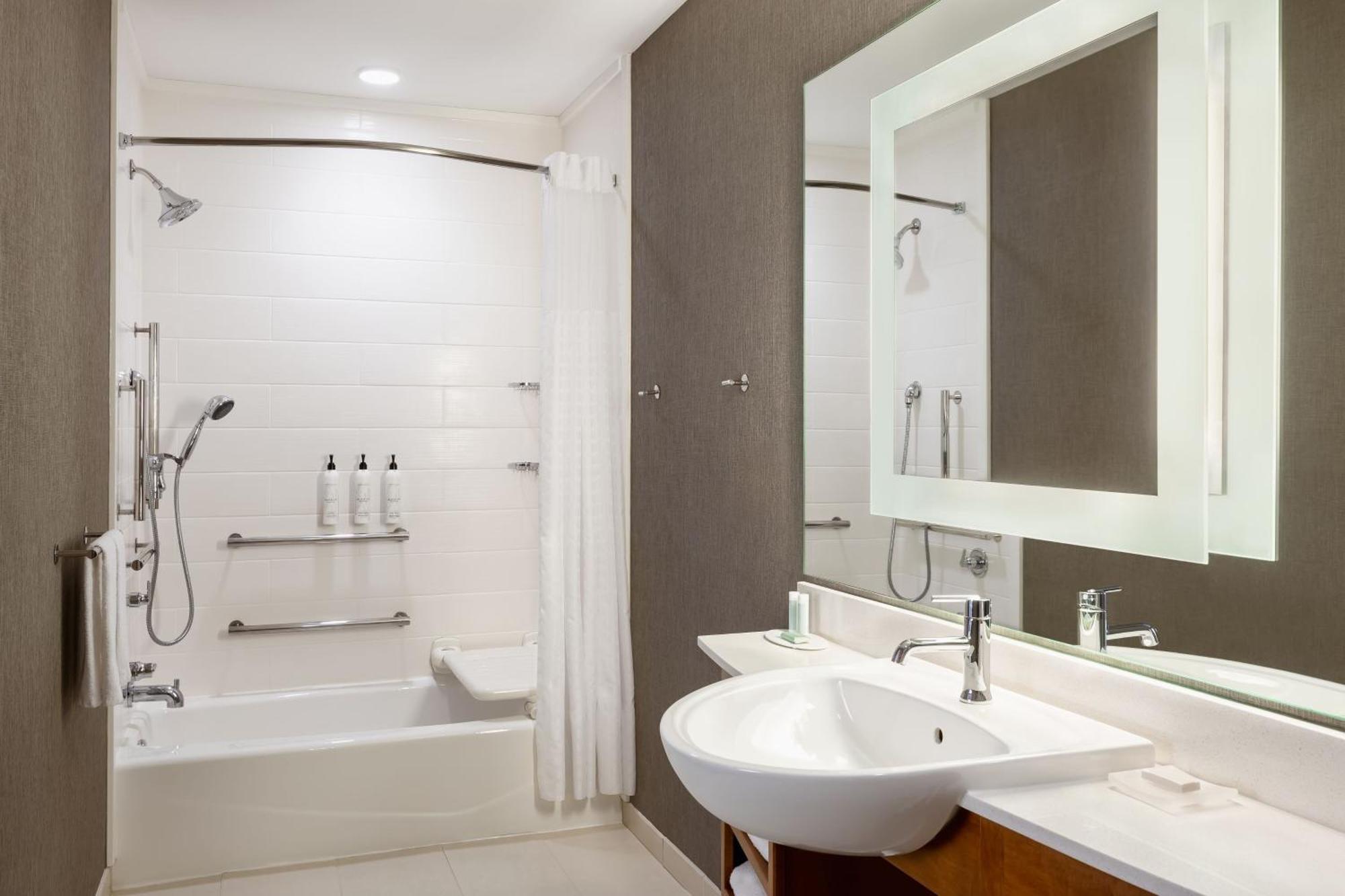 Springhill Suites By Marriott Wisconsin Dells Εξωτερικό φωτογραφία